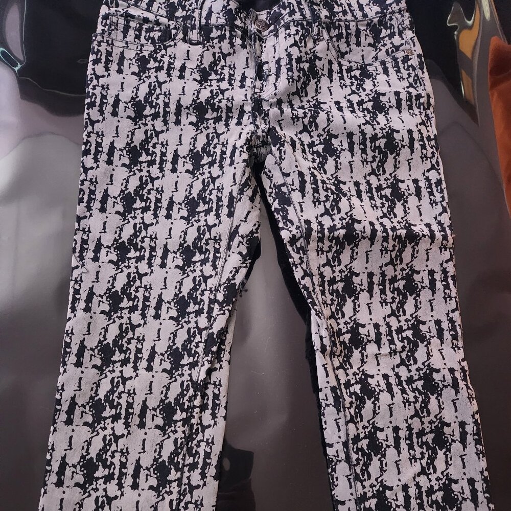 Secretly Evil brand pants, like new. SIZE 5
